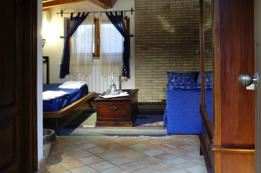 Bed and Breakfast La Casa Sulla Collina D'Oro Пьяцца-Армерина Экстерьер фото