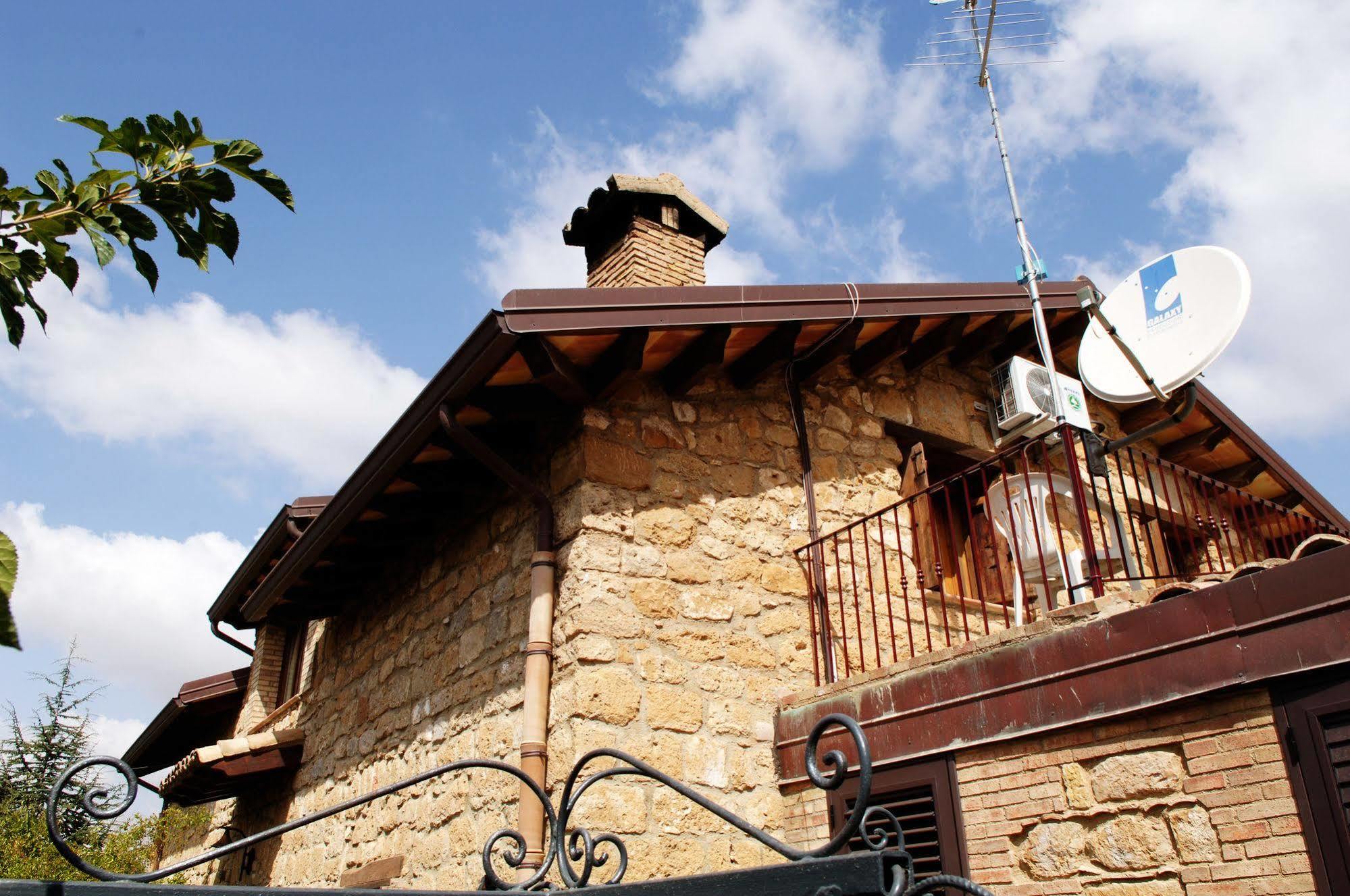 Bed and Breakfast La Casa Sulla Collina D'Oro Пьяцца-Армерина Экстерьер фото