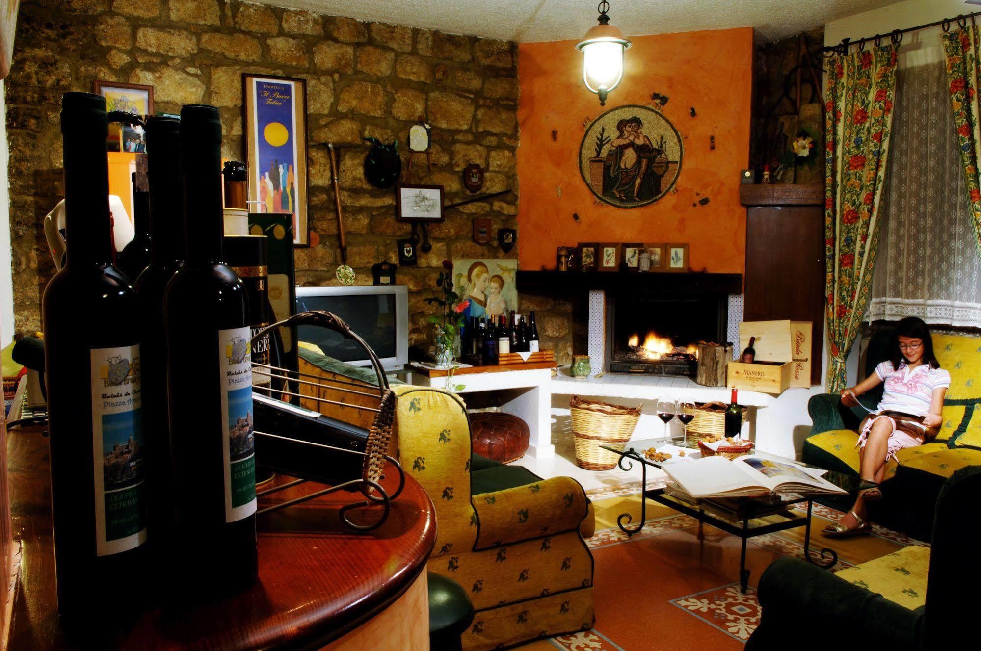 Bed and Breakfast La Casa Sulla Collina D'Oro Пьяцца-Армерина Экстерьер фото
